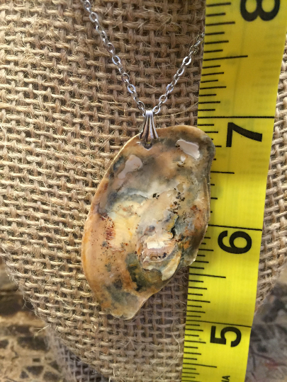 Magnificent Taupe, Black and White Shell Pendant
